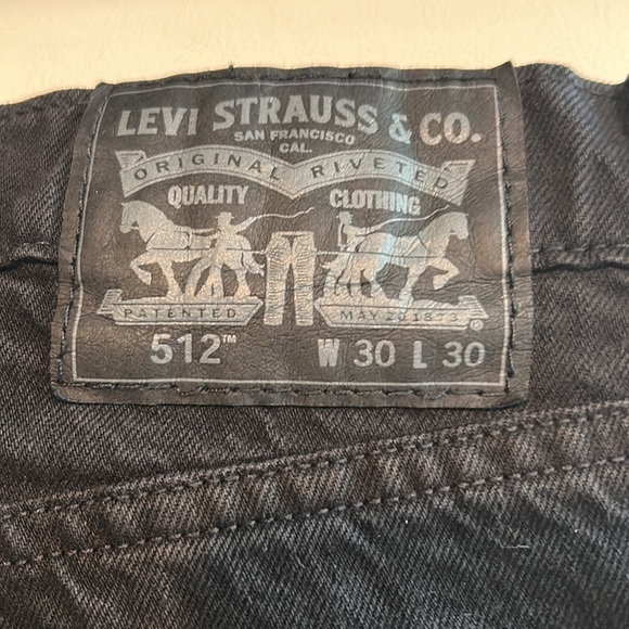 Black Levi’s 512 jeans 30W x 30L - Picture 5 of 12
